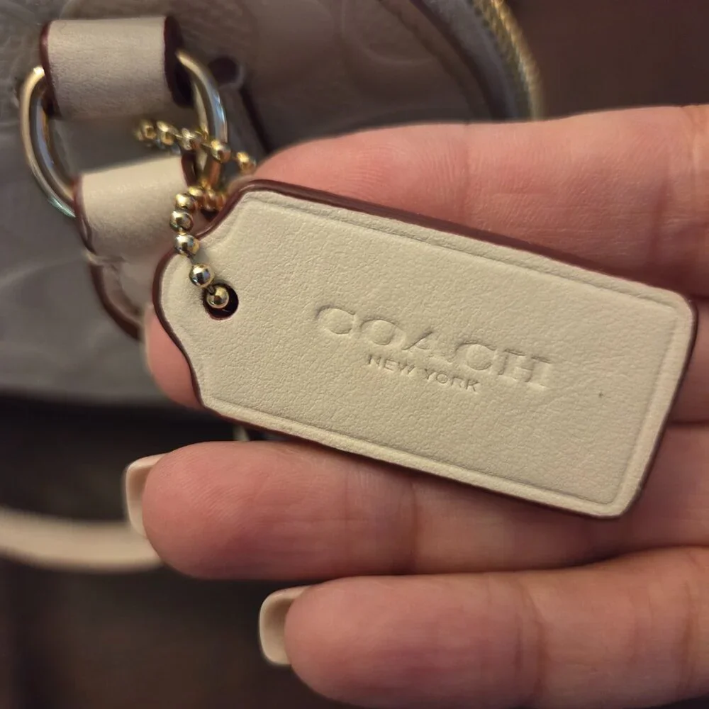 Coach CORA Dome Debossed Leather Mini Off white Bag - Picture 5 of 9
